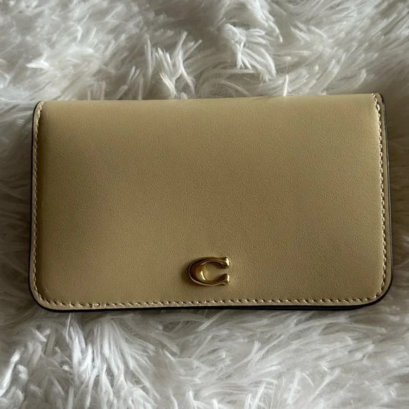 Coach Essential slim Card case - Picture 4 of 15